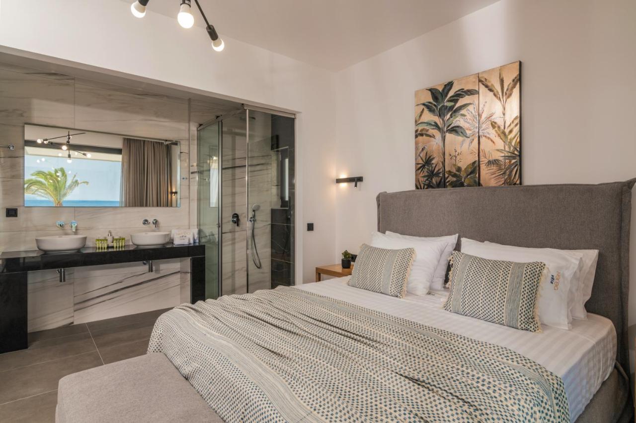 Nerea Seafront Villa, A Pristine Retreat, By Thinkvilla Ακρωτήρι Εξωτερικό φωτογραφία